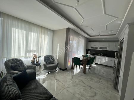 Forum Avm Karşısında 3.5+1 Fırsat Satılık Daire