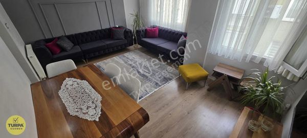 Karşıyaka Tersane Karşısı Komple Tadilatlı 2+1 Daire