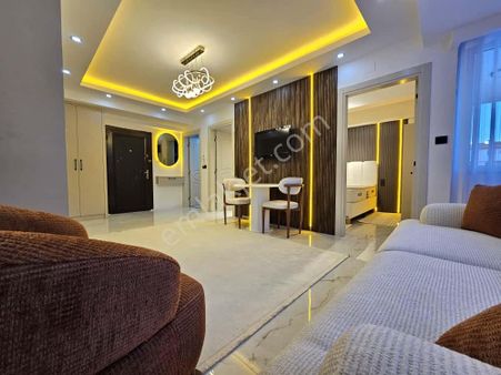 Ender Uysal Gayrimenkulden 2+1 Kınıklı Da Kira Getirisi Yüksek Satılık Asansörlü Arakat Apart..