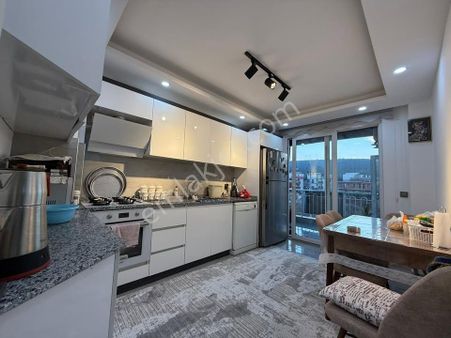 Aydoğmuş Mahallesinde Orman Manzaralı 2+1 Geniş Kullanışlı İskanlı Daire