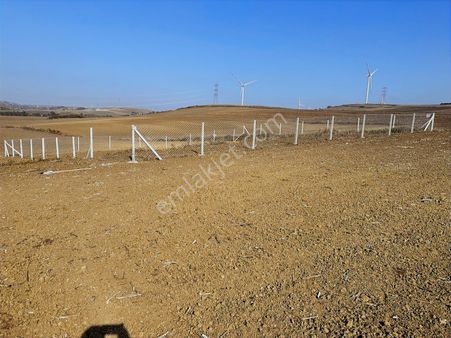 Fenerköyde 568 Metre Çapı Mevcut Etrafı Çevrili