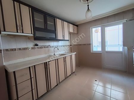 Sincan Selçuklu Mahallesinde 3+1 Satılık Ara Kat Daire