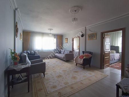 Sincan İstasyon Mahallesinde Satılık Yapılı 3+1 Daire