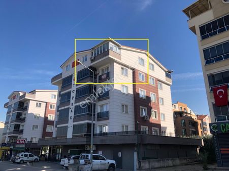 İdenova'dan Demirci Merkezde Ferah 3+1 Kiralık Daire