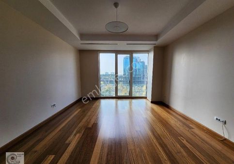 Maslak Mashattan Satılık 1+1 Seçenekler