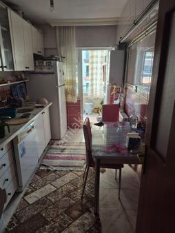 Pursaklar Mehmet Zengin Emlak'tan Hastane Yakını 1.kat 3+1 Yapılı Masrafsız Daire