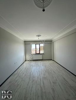 Balkan Gündüz'den Gazi Yakup Satar Cad 3+1 Satılık Daire