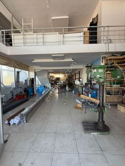 Takasa Açık 3 Katlı Fırsat Dükkan 300 M2 İşlek Cadde Üzeri