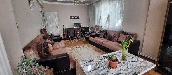 Karacabey Emirsultan'da 2.kat 2+1 Kiralık Eşyalı Daire