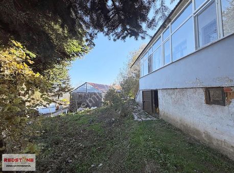 Redstone Zena'dan 700m² Arsa İçerisinde Müstakil Ev Fırsatı !