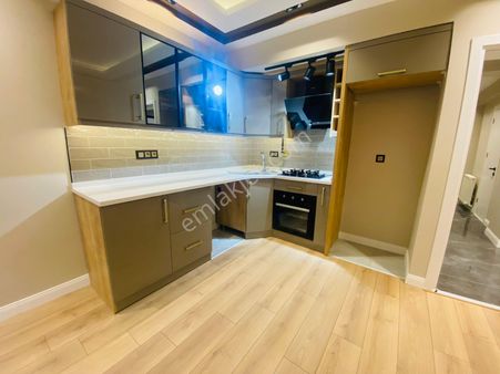 Hatay Askeri Hastane Karşısında 3+1 125m2 Lüks Dekorlu Bahçeli Daire