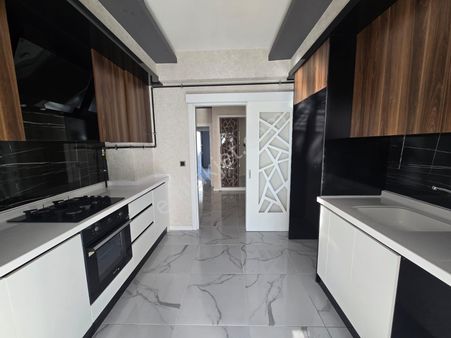 𝐁𝐔𝐇𝐀𝐑𝐀 𝐌𝐀𝐇𝐀𝐋𝐋𝐄𝐒𝐈̇𝐍𝐃𝐄 𝟑+𝟏 𝐒𝐀𝐓𝐈𝐋𝐈𝐊 𝐋𝐔̈𝐗 𝐒𝐈𝐅𝐈𝐑 𝐃𝐀𝐈̇𝐑𝐄𝐋𝐄𝐑