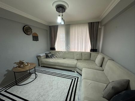 Atatürk Mahallesinde 1+1 Yüksek Giriş Satılık Daire