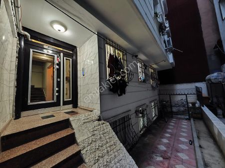 Yenibosna Satılık 2+1 Krediye Uygun Dairee