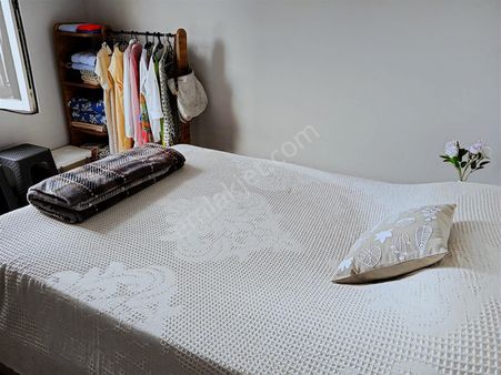 Tepe Mahallesinde Eşyalı Kiralık 1+1 Daire