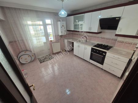 Atapark Mahallesi'nde Teras Balkonlu Katta 3+1 Daire!