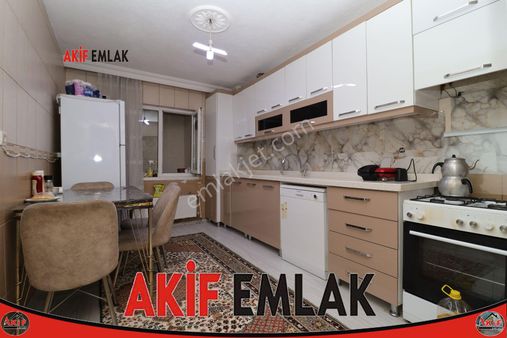 Akif'ten Elvankent Topçu'da Altında Daire Olan Geniş/yapılı 3+1 Satılık