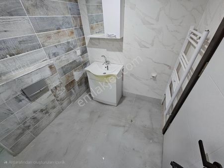 Çamlıca Mahallesinde Satılık Balkonlu 3+1 Daire