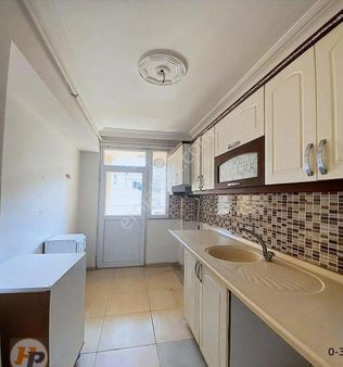 Mehterçeşme Mah.ön Cephe Balkonlu 2+ 1 Satılık Daire