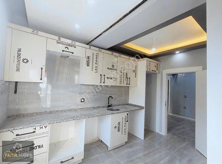 Famili Gayrımenkul Vatan Mah 2+1 90 M2 Ara Kat 2595 Bin