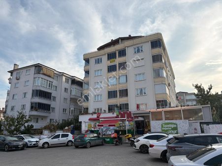 Mudanya Güzelyalı Cadde Üzeri Satılık Dubleks 5+1 Daire