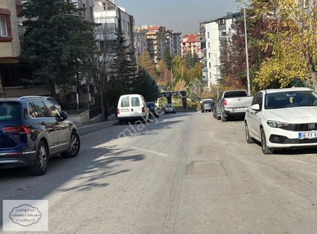 Anadolu Dan 3+1 Vadi Manzaralı Yer Laminatı Yenileniyor Ara Kat