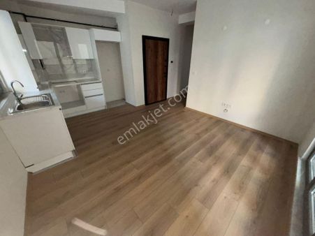 Altıntepede Bostancıya Komşu Sıfır 2+1