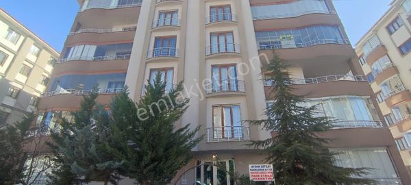 E.gökal Boryolu! Ulu Cami Civ. Arakat 3+1 Satılık Daire !