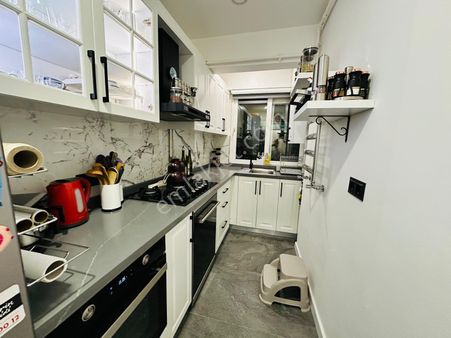 Suadiye Kaptan Arif'de 2+1 Net 80m2 Mimari Dekorlu Fırsat