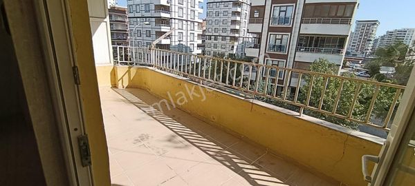 Yavuz Emlak Tan Satılık Daire Arakat Karaköprü Akpiyar Mah 4 Oda