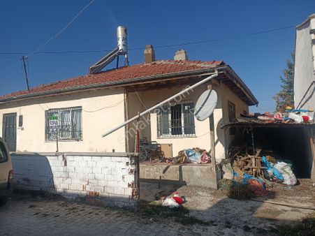 Müstakil Behçeli Ev Esentepe Mahallesinde Satılık Müstakil Behçeli Ev