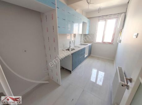Metroya Ve Kozzy Avm Ye Yakın Açık Balkonlu 70 M2 Net 2+1 Daire