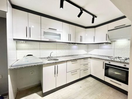 Yüksel'den Altınkum Merkez'de Denize 100m Müstakil Tadında Daire