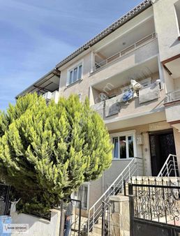 Vb Gayrimenkul Güneştepe'de Kiralık Arakat 2+1 Daire