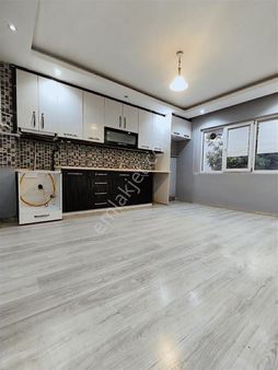 Altıntop Mah Satılık 3+1 160 M2 1.kat