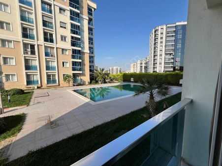 Jasse'den Site İçi Lüks 3+1 Havuzlu Satılık Daire