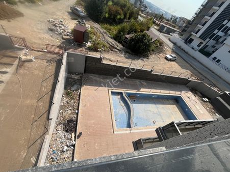 Alanya Çıplaklı Da Satılık 3+1 Daire.