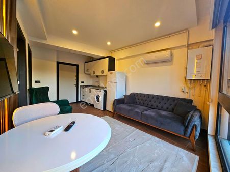 Ender Uysal Gayrimenkulden Kınıklı Mahallesin De 1+1 Klimalı Asansörlü Arakat Apart.