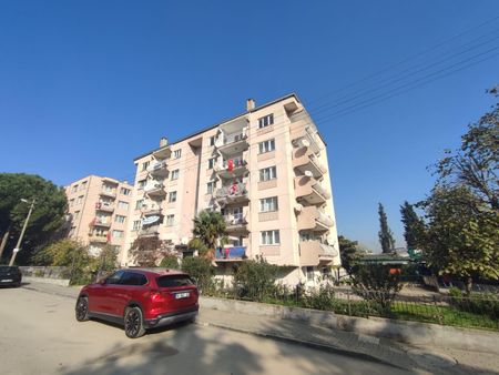 Osmangazi Kükürtlü De Cadde Üzeri Kiralık 3+1 Daire