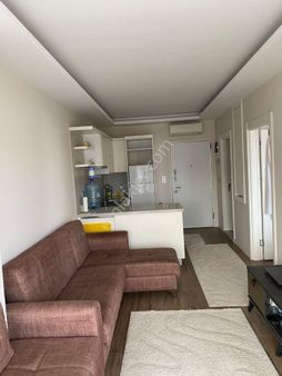 Alaçatı Gayrimenkulden Çeşme Merkezde Yıllık Kiralık 1+1 Daire