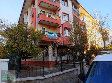 Şeker Emlak'tan Piyadede Satlık Daire