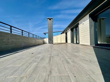 ꧁tek Yetkili Ay Emlaktan꧂altınkum'da Doğalgazlı Denize Yakın Geniş Teraslı Satılık 4+1 Dublex Daire