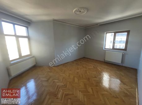 Ahiler'den Site İçersinde 3 Oda 1 Salon Güney Cephe Daire