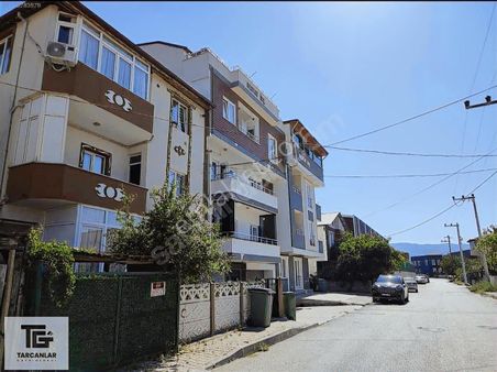 Tarcanlardan Kullanışlı Ve Ferah Giriş Kat 2+1 Satılık Daire