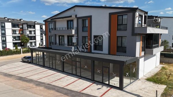 Tarcanlar'dan Tabela Değeri Yüksek Prestijli Satılık Dükkan
