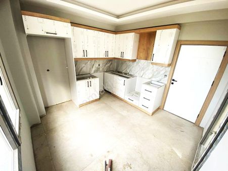 🏘🏘🏡aktiften Bahçelievlerde Harika Konumda 2+1 Ayrı Mutfaklı Geniş Balkonlu Satılık Daire