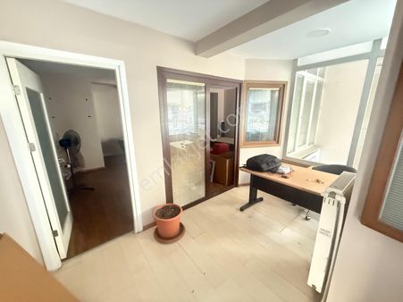 E-5 Karayoluna 30 Metre Mesafede Çift Katlı 430 M2 (kat Tapulu)