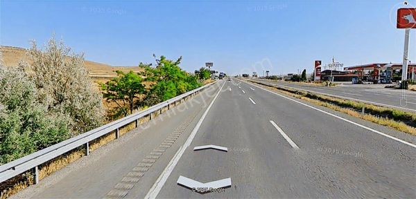 Acill Kocasinan Yemliha Mah. Yola Sıfır 3.550 M2 Satılık Tarla