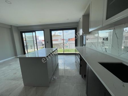 Havuzlu Fırsat Villa