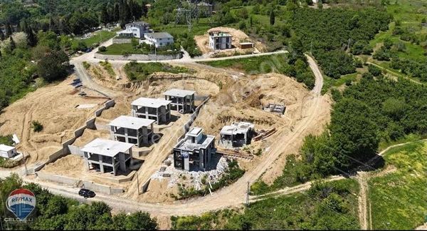 Serdivan Esentepede Satılık Villa Remax Mavi Tuncay Şen Den